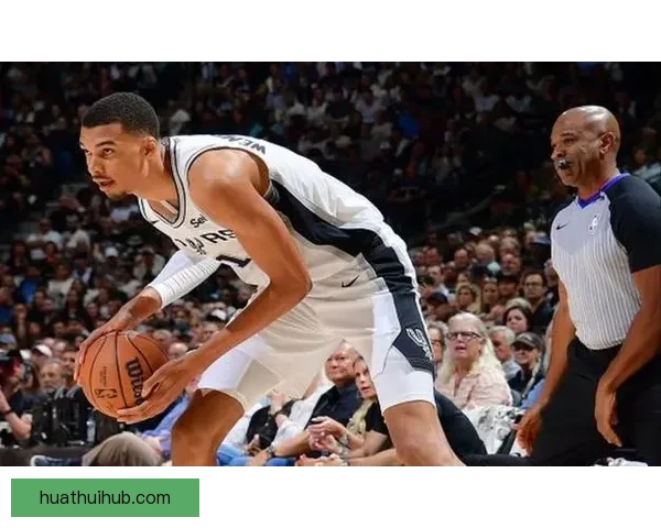 文班亚马无惧季后赛经验不足 科尔称他天生适应体系打法